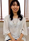 ミニスカートから延びる長い脚、スケスケのブラウスのスレンダー美熟女がカメラの前で痴態を晒す本能丸出し中出しSEX！