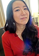 清楚な雰囲気の奥様も欲求不満を抱えて生活している!?小さな商店街の地味な奥さんと行きずり濃厚FUCK!