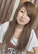 JDは遊びにおシャレにお金がかかる！経験人数は1人だけの金髪ギャルとパパ活SEX！