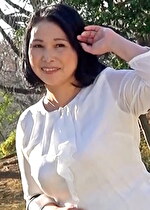 産後10年程旦那さんとはセックスレス、そんな性欲をオナニーで紛らわしていたがもう我慢の限界とAV出演で発散する五十路熟女の初撮り淫乱セックス！