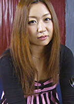 無邪気で可愛い笑顔が魅力のJDのお姉さん！絶対無理だと思ったけどお金をチラ見せしたら興味津々！安い？高い？中出しセックスで10万円！