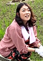 黒人田舎ナンパ!農作業中の熟女と国際交流混浴露天風呂で想像以上の巨根を膣奥まで突っ込まれ狂ったようにイキまくる!