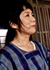 ポツンと離れた大きなお家で独り身の熟女が欲求不満に耐え兼ねAVに応募！一見真面目な地方のおばさんの痴態交尾！