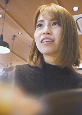 ナンパに引っかかったのは、新婚若妻!拒む夫にストレス限界!クンニで感動!他人の生肉棒でイキまくり、久しぶりの中出しにしみじみと「あ~気持ちぃ~!」