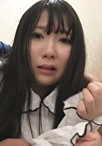 トイレ修理業者の凶行！「やだやだやだ！」トイレの個室に響く黒髪ロング美女の悲痛な叫び！