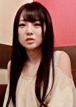 清楚な雰囲気で美人な黒髪娘が魅せるあどけないエロさ全開のノリパコ嵌め撮りセックス!