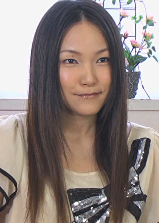 一重でも際立つ黒髪ロングの完成形!スレンダーBODYのお淑やかなお嬢様に本物のセックスを教えちゃいます!