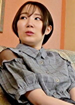 清楚な雰囲気のショートヘアーの美女をナンパすると･･･。実は、むっつりスケベでノリ良くハメまくりの中出しSEX！
