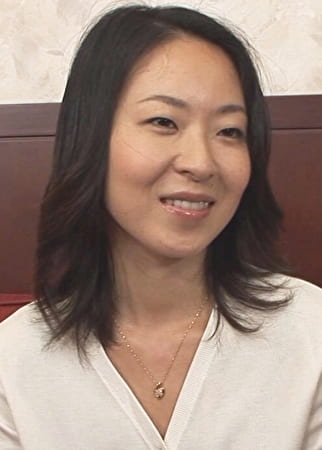 もう我慢の限界!私がヤリたい時に求めてこない旦那のせいで欲求不満!今日は羽を伸ばして不倫中出しSEX!