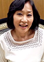 ご主人が九年前に亡くなりその間、男性経験なしの六十路熟女がAV出演!初めて撮られる緊張から、一生に一度の快感に溺れる破廉恥性交!!