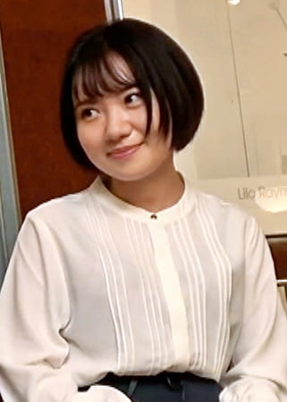マッチアプリで出会ったヤリタイ盛りの黒髪ショートヘアー娘と、速攻ホテルインしてパコパコハメまくり！