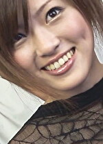 溢れんばかりの笑顔とエッチな衣装のギャップがたまらない！股間は●走！滾った肉棒を奥底にうちつけて猛烈セックス！