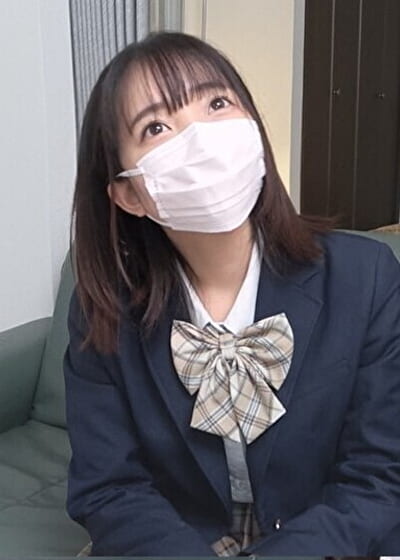 大家族の小さいお姉ちゃんが円光チャレンジ！イきまくるSEX適性SSボディに中出し！【みさき】