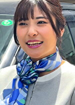 高級車販売店 美人ディーラー 生パンスト狩り 試乗車のトランクルームにて就寝 3