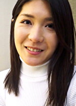 美乳妻がビシャビシャ潮吹きしまくる！