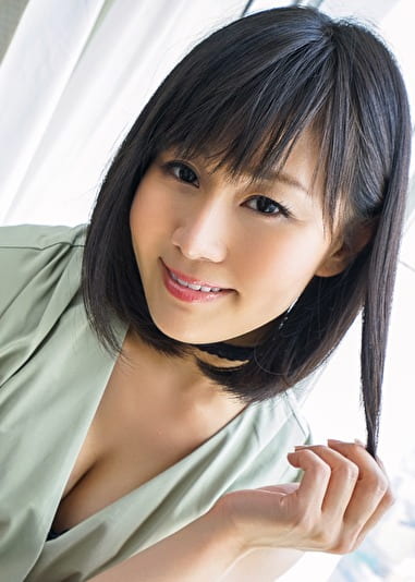 明里ともか