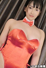 【素人】精子大好き100センチGカップムチムチ爆乳娘とバニーガール3PSEX！再び肉厚生膣に締め上げらて顔で精子を受けとめる！