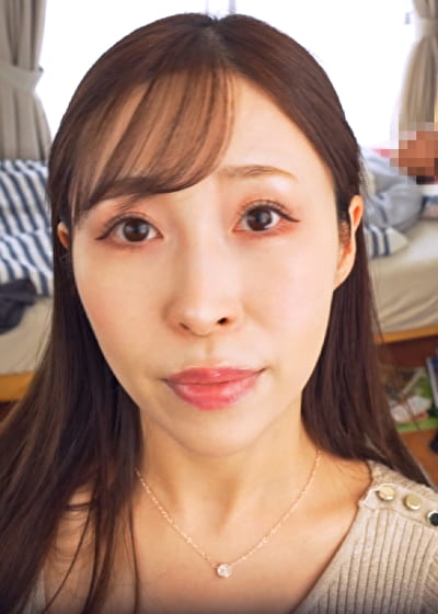 一人暮らしを始めた息子の部屋に通う美人母との濃密近親相姦