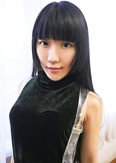 いちご 22歳 人妻
