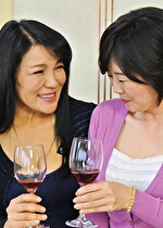 【レズ】さゆり＆理恵 前編