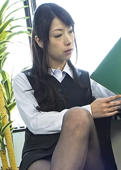 【OL】ツバキ
