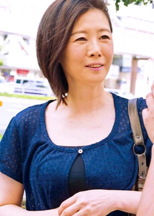 梨恵 46歳