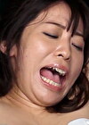 肉感的なナイスバディのお姉さんが電気責めマッサージされて痙攣しながらイクっ！