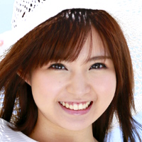 彩乃なな