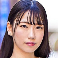 東由利香
