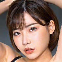 深田えいみ