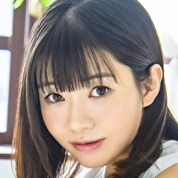 浜辺栞帆