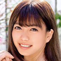 泉ひなの