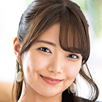 富岡ありさ