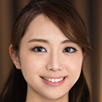 結城麻紀